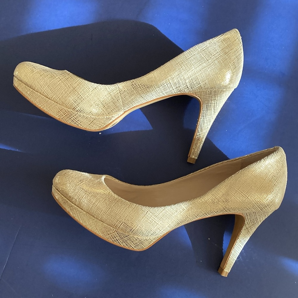 NWOT Vince Camuto Women’s Platform Shoes With Heel Crafted From luxury Leather